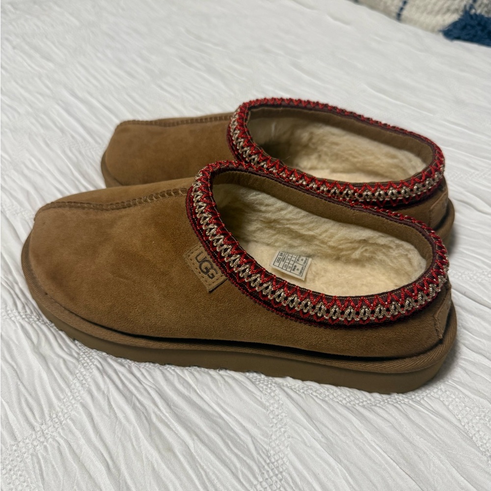 UGG Tasman with Red Trim Slipper